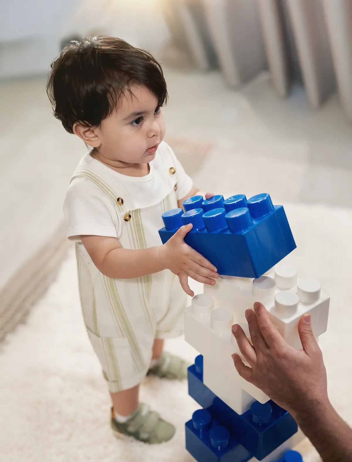 أطفال وأكثر