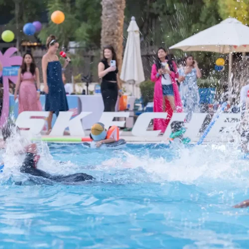 فعالية بول بارتي من سكتشرز في شيراتون جي بي آر