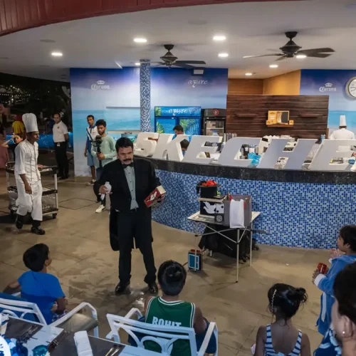 فعالية بول بارتي من سكتشرز في شيراتون جي بي آر