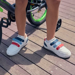 Beverly Hills Polo Club’s White Sneakers with Navy Blue, Light Blue, and Red Details for Kids