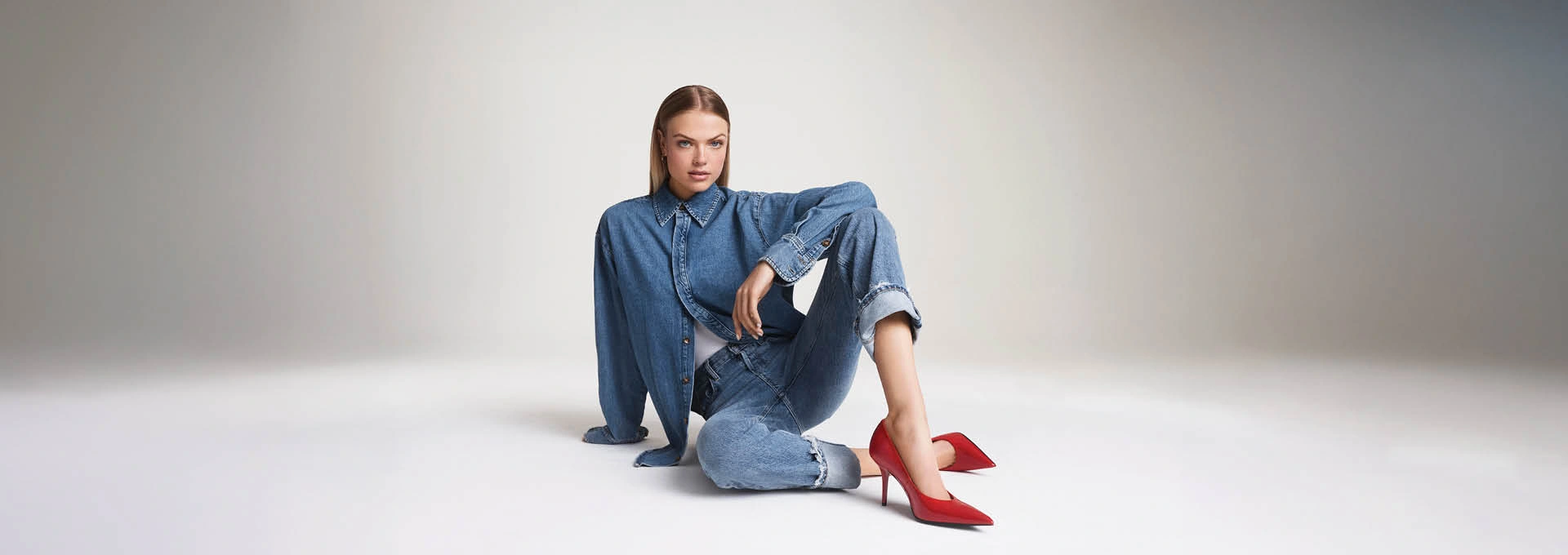 NINE WEST