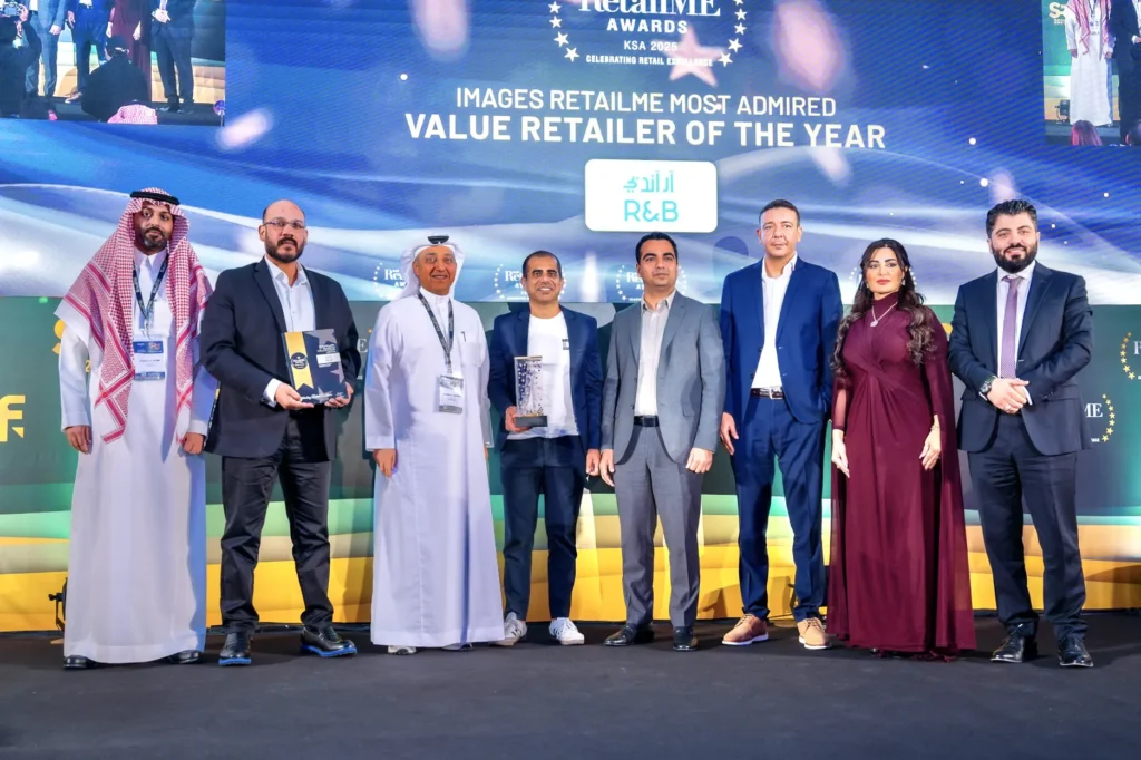 R&B Fashion Wins 'Most Admired Value Retailer' at SRF RetailMe Awards 2025 R&B Fashion Wins 'Most Admired Value Retailer' at SRF RetailMe Awards 2025