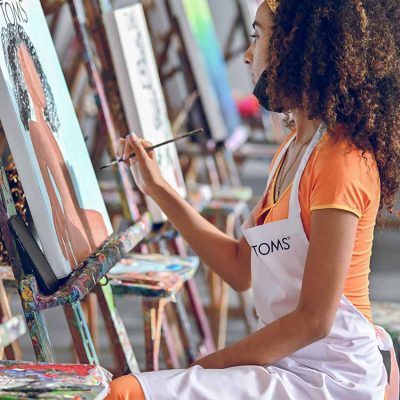 Toms Eid artist series event